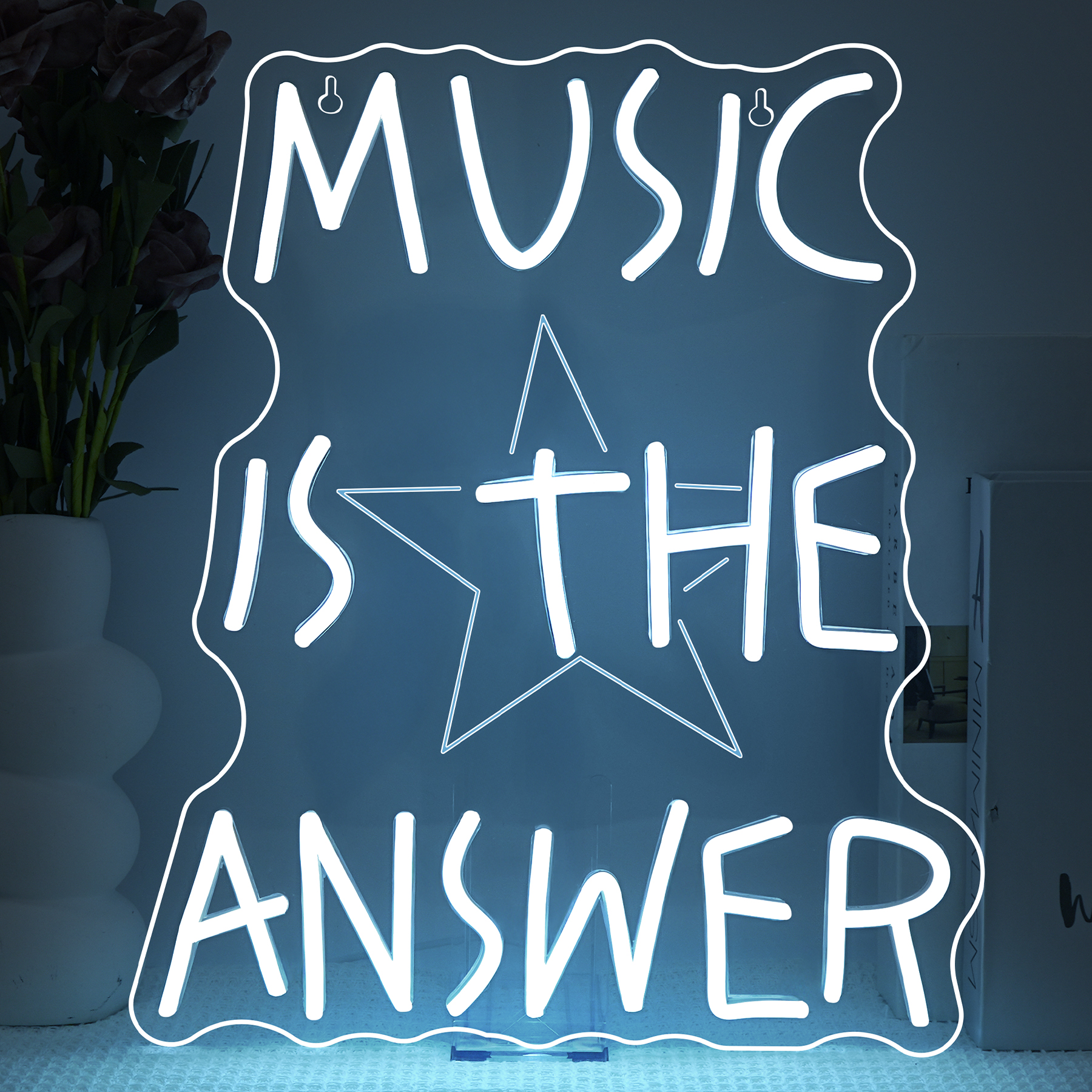 Music Is The Answer Neon Sign  – Home Bar Word recenzja i cena
